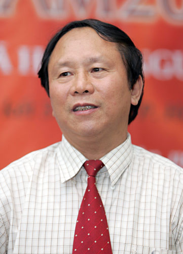 Ông Dương Xuân Nam - người được xem là "cha đẻ" của cuộc thi Hoa hậu Việt Nam Ông Dương Xuân Nam - người được xem là "cha đẻ" của cuộc thi Hoa hậu Việt Nam