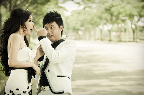 Nguyễn Hải Phong yêu, chiều, quan tâm đến bà xã thế này cơ đấy! Nguyễn Hải Phong yêu, chiều, quan tâm đến bà xã thế này cơ đấy!