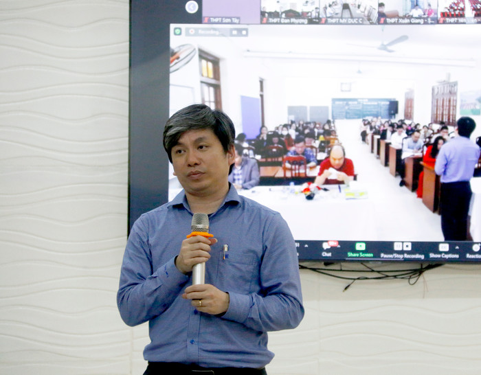 Ông Đinh Hữu Lâm (Sở Giáo dục và Đào tạo Hà Nội) phát biểu. Ông Đinh Hữu Lâm (Sở Giáo dục và Đào tạo Hà Nội) phát biểu.