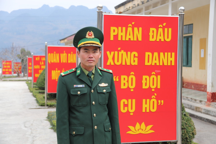Thiếu tá Ma Đức Minh - Chính trị viên Đồn Biên phòng Phó Bảng. Ảnh: Thành An.
