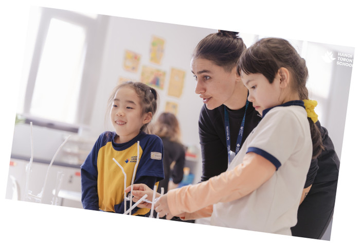 Tham dự Ngày hội thông tin “Hành trình vững bước tương lai” chính là bước khởi đầu của học sinh muốn có cơ hội tham quan học tập và trao đổi văn hóa tới Canada. Ảnh: NTCC. Tham dự Ngày hội thông tin “Hành trình vững bước tương lai” chính là bước khởi đầu của học sinh muốn có cơ hội tham quan học tập và trao đổi văn hóa tới Canada. Ảnh: NTCC.