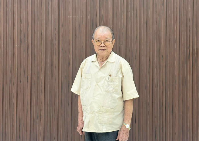 Giáo sư, Tiến sĩ, Nhà giáo nhân dân Võ Tòng Xuân cho rằng, Trường Đại học Văn Lang có trách nhiệm khi đã không xác minh bằng cấp cẩn thận. Ảnh: Thùy Linh. Giáo sư, Tiến sĩ, Nhà giáo nhân dân Võ Tòng Xuân cho rằng, Trường Đại học Văn Lang có trách nhiệm khi đã không xác minh bằng cấp cẩn thận. Ảnh: Thùy Linh.