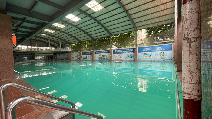 Khu vực bể bơi nơi xảy ra sự việc đáng tiếc tại Trường Phổ thông Quốc tế Việt Nam. Ảnh: Ngân Chi. Khu vực bể bơi nơi xảy ra sự việc đáng tiếc tại Trường Phổ thông Quốc tế Việt Nam. Ảnh: Ngân Chi.