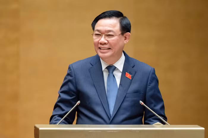 Chủ tịch Quốc hội Vương Đình Huệ phát biểu kết luận nhóm vấn đề chất vấn thứ ba. Ảnh: quochoi.vn.