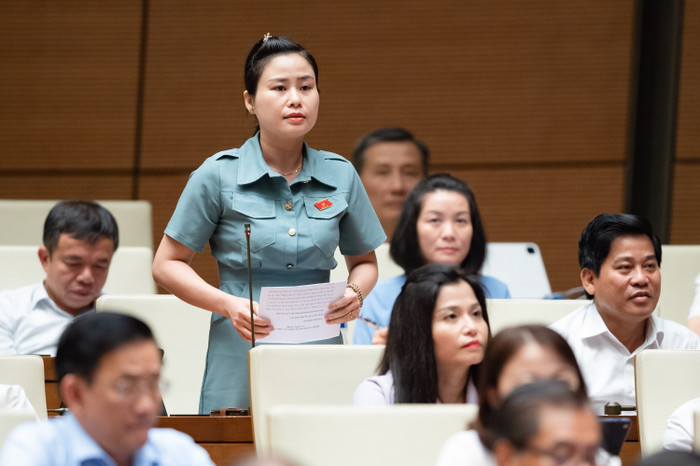 Đại biểu Đặng Thị Bảo Trinh (đoàn Quảng Nam). Ảnh: quochoi.vn.