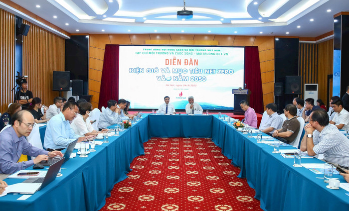 Ông Nguyễn Linh Ngọc - Chủ tịch Hội Nước sạch và Môi trường Việt Nam; Ông Nguyễn Văn Toàn - Phó Chủ tịch Hội Nước sạch và Môi trường Việt Nam, Tổng Biên tập Tạp chí Môi trường và Cuộc sống chủ trì buổi thảo luận. Ông Nguyễn Linh Ngọc - Chủ tịch Hội Nước sạch và Môi trường Việt Nam; Ông Nguyễn Văn Toàn - Phó Chủ tịch Hội Nước sạch và Môi trường Việt Nam, Tổng Biên tập Tạp chí Môi trường và Cuộc sống chủ trì buổi thảo luận.