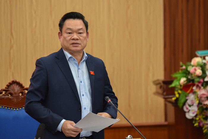 Bí thư Tỉnh ủy Hoàng Duy Chinh - Trưởng đoàn giám sát phát biểu kết luận buổi làm việc. Ảnh Thế Đại. Bí thư Tỉnh ủy Hoàng Duy Chinh - Trưởng đoàn giám sát phát biểu kết luận buổi làm việc. Ảnh Thế Đại.