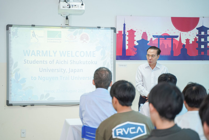 Tiến sĩ Lưu Viết Tĩnh - Phó Hiệu trưởng thường trực Trường Đại học Nguyễn Trãi. Ảnh: Website trường.