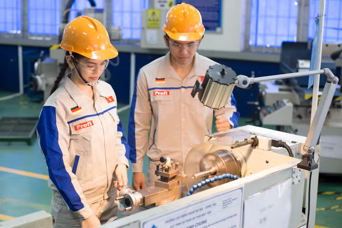 Sinh viên Trường Cao đẳng Kỹ thuật Công nghệ Bà Rịa - Vũng Tàu. Ảnh: NVCC.