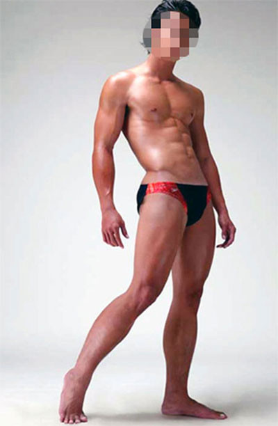 Người mẫu từng nhiều lần bị dư luận lên án vì những bộ ảnh không thể gợi cảm hơn. Người mẫu từng nhiều lần bị dư luận lên án vì những bộ ảnh không thể gợi cảm hơn.