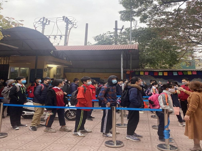 Công tác phòng dịch tại trường Trung học cơ sở Thành Công (Ảnh: NTCC)