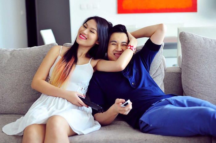 Khi ấy, Đàm Vĩnh Hưng đã dành riêng cho anh một căn phòng ấm áp tại trụ sở công ty, và Dương Triệu Vũ đã ở đó khoảng hơn một năm. Đến nay, Dương Triệu Vũ có được một căn hộ riêng, cũng như sự nghiệp riêng vững vàng, đó chính là điều mà ông bầu Đàm Vĩnh Hưng mong muốn. Khi ấy, Đàm Vĩnh Hưng đã dành riêng cho anh một căn phòng ấm áp tại trụ sở công ty, và Dương Triệu Vũ đã ở đó khoảng hơn một năm. Đến nay, Dương Triệu Vũ có được một căn hộ riêng, cũng như sự nghiệp riêng vững vàng, đó chính là điều mà ông bầu Đàm Vĩnh Hưng mong muốn.