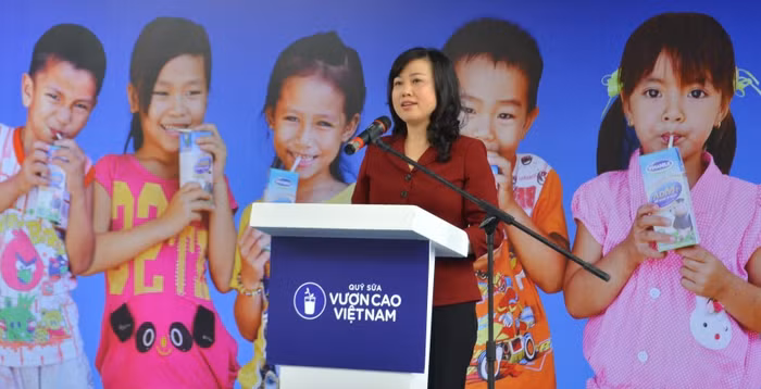 Bà Đào Hồng Lan – Ủy viên dự khuyết Ban chấp hành Trung ương Đảng - Thứ trưởng Bộ Lao động thương binh và xã hội chia sẻ tại sự kiện. Bà Đào Hồng Lan – Ủy viên dự khuyết Ban chấp hành Trung ương Đảng - Thứ trưởng Bộ Lao động thương binh và xã hội chia sẻ tại sự kiện.