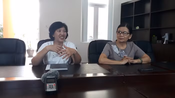 Lãnh đạo nhà trường cho rằng cô giáo chỉ hơi mạnh tay chứ không đánh đập. Ảnh: TL