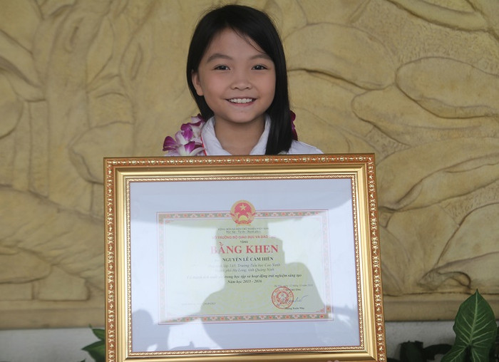 Nhà vô địch cờ vua nhí Cẩm Hiền mong được gặp nhiều đối thủ nặng ký ảnh 1 Nhà vô địch cờ vua nhí Cẩm Hiền mong được gặp nhiều đối thủ nặng ký ảnh 1