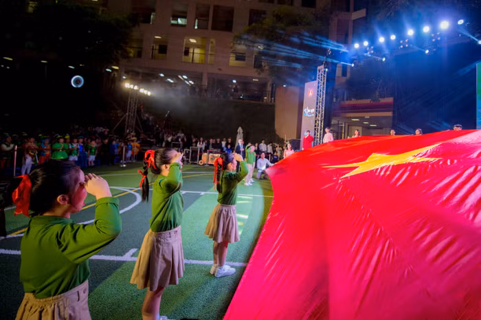 Món quà quý giá này truyền cảm hứng rất lớn cho cộng đồng Marie Curie và thầy trò nhà trường nguyện làm hết sức mình để giúp đỡ bà con huyện Mèo Vạc, tỉnh Hà Giang ngày một phát triển.