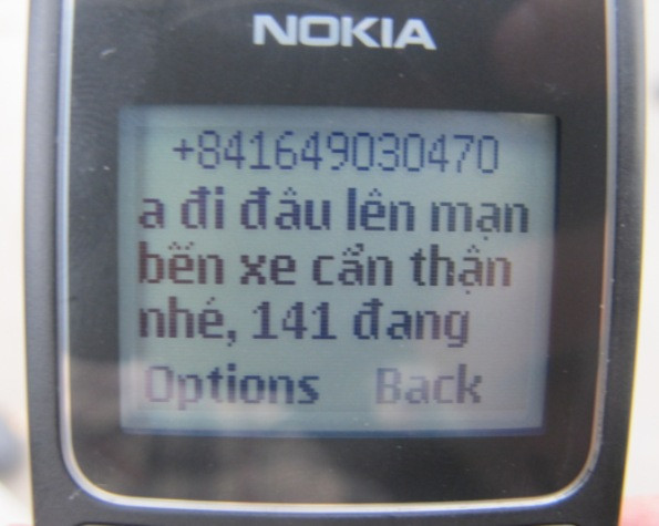 Ngoài lời cảnh báo chú ý, còn có thêm lời "dặn dò" qua tin nhắn điện thoại Ngoài lời cảnh báo chú ý, còn có thêm lời "dặn dò" qua tin nhắn điện thoại