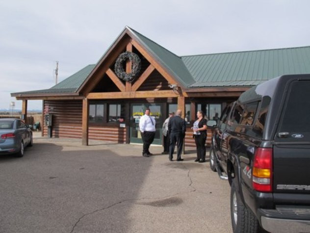 Thị trấn Buford trước đây chỉ có 1 ngôi nhà duy nhất và 1 của hàng tiện ích bán đồ lưu niệm và tạp hóa... Thị trấn Buford trước đây chỉ có 1 ngôi nhà duy nhất và 1 của hàng tiện ích bán đồ lưu niệm và tạp hóa...