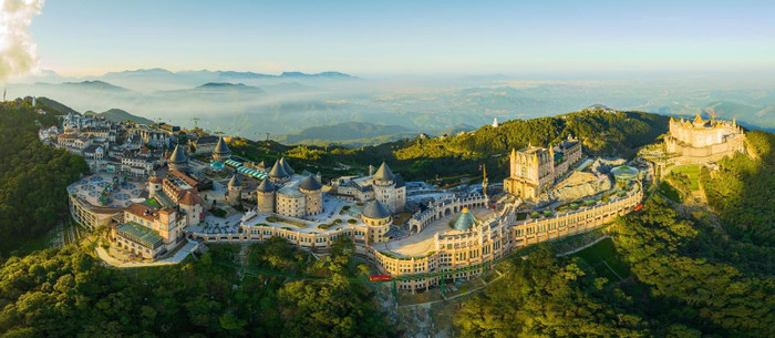 Khu du lịch Sun World Ba Na Hills (Đà Nẵng). Ảnh: Sun Group