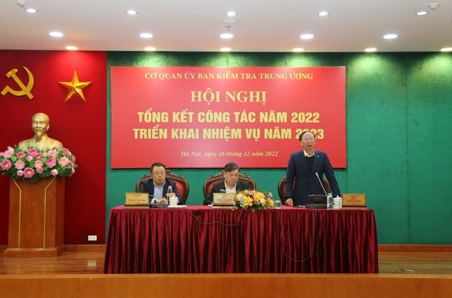Các đồng chí chủ trì hội nghị. Ảnh: baochinhphu.vn Các đồng chí chủ trì hội nghị. Ảnh: baochinhphu.vn