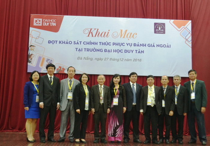 “Kiểm định chất lượng giáo dục để khẳng định vị thế và sản phẩm đào tạo”