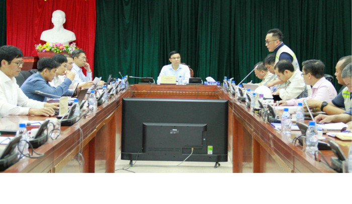 Tổng giám đốc Petrovietnam Lê Mạnh Hùng chủ trì giao ban công trường Nhà máy nhiệt điện Thái Bình 2 ngày 16/11/2022. Tổng giám đốc Petrovietnam Lê Mạnh Hùng chủ trì giao ban công trường Nhà máy nhiệt điện Thái Bình 2 ngày 16/11/2022.