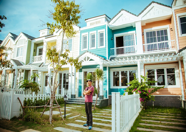 Ông Ethan Tăng rất hài lòng với tiến độ bàn giao cũng như khí hậu mà NovaWorld Phan Thiet được thừa hưởng từ đất biển Bình Thuận. Ông Ethan Tăng rất hài lòng với tiến độ bàn giao cũng như khí hậu mà NovaWorld Phan Thiet được thừa hưởng từ đất biển Bình Thuận.