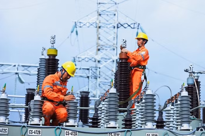 Tổng công ty Điện lực miền Bắc đã tăng cường các giải pháp quản trị, nỗ lực tiết giảm tối đa các khoản chi phí nhằm giảm bớt lỗ với nhiều giải pháp cụ thể.