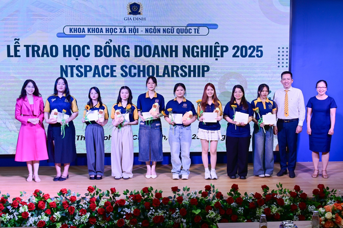 Ảnh minh họa. Website nhà trường