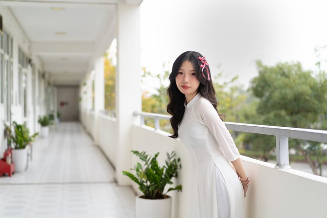 Trần Minh Ngọc (sinh năm 2006) cựu học sinh chuyên Hàn tại Trường Trung học phổ thông Chuyên Trần Phú (Hải Phòng). Ảnh: NVCC