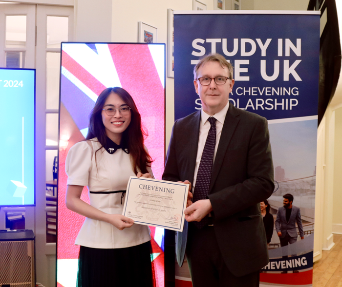 Nguyễn Hoàng Ngân đã xuất sắc nhận được học bổng Chevening danh giá của Chính phủ Anh. Ảnh: NVCC Nguyễn Hoàng Ngân đã xuất sắc nhận được học bổng Chevening danh giá của Chính phủ Anh. Ảnh: NVCC