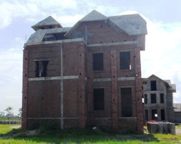 Cận cảnh 2 khu biệt thự trong khu sinh thái Cẩm Đình. Cận cảnh 2 khu biệt thự trong khu sinh thái Cẩm Đình.