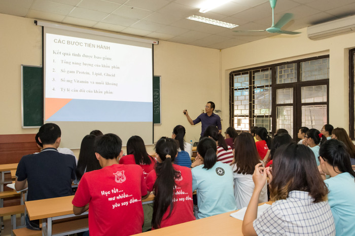 Một buổi học của sinh viên Ngành Cử nhân dinh dưỡng