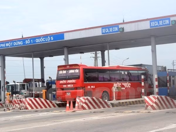 Trạm thu phí số 1 của tuyến Quốc lộ 5. (Ảnh: Việt Hùng/Vietnam+) Trạm thu phí số 1 của tuyến Quốc lộ 5. (Ảnh: Việt Hùng/Vietnam+)