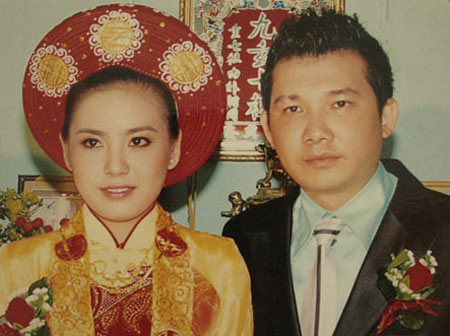 Cô dâu và chú rể trong ngày cưới.