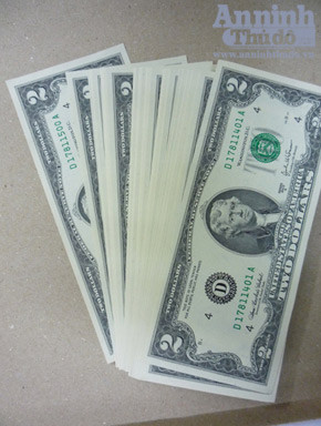 Số ngoại tệ bị lái xe taxi chiếm giữ Số ngoại tệ bị lái xe taxi chiếm giữ