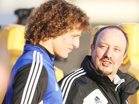 HLV Benitez có công phát hiện và trau dồi tư chất của một tiền vệ cho Luiz HLV Benitez có công phát hiện và trau dồi tư chất của một tiền vệ cho Luiz