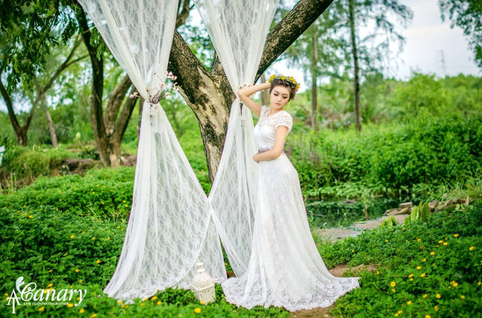 Xem thêm: Cơn sốt 'thiên sứ 9X': chân dài nuột nà, da trắng ngần Xem thêm: Cơn sốt 'thiên sứ 9X': chân dài nuột nà, da trắng ngần