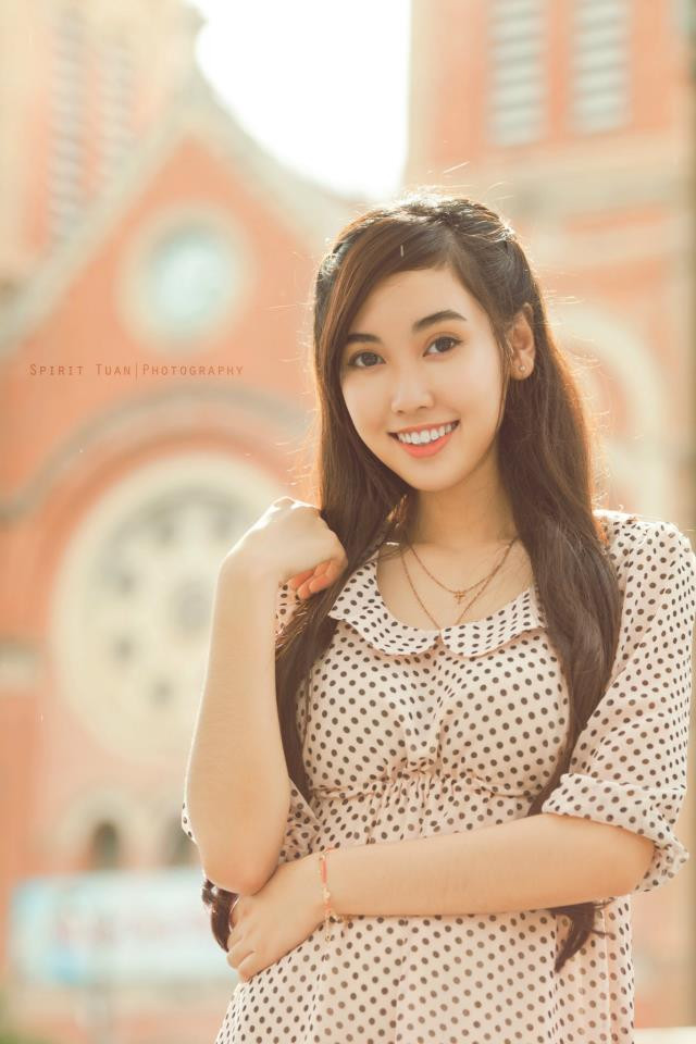 Cùng với sự tự tin khi đứng trước ống kính. Cùng với sự tự tin khi đứng trước ống kính.