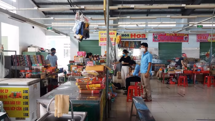 Đà Nẵng áp dụng công nghệ trong giám sát, bảo đảm an toàn thực phẩm. Ảnh: DL