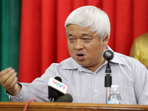 Bầu Kiên 'cướp diễn đàn' năm ngoái.