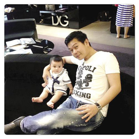 Chồng và con trai của Quỳnh Chi. Chồng và con trai của Quỳnh Chi.