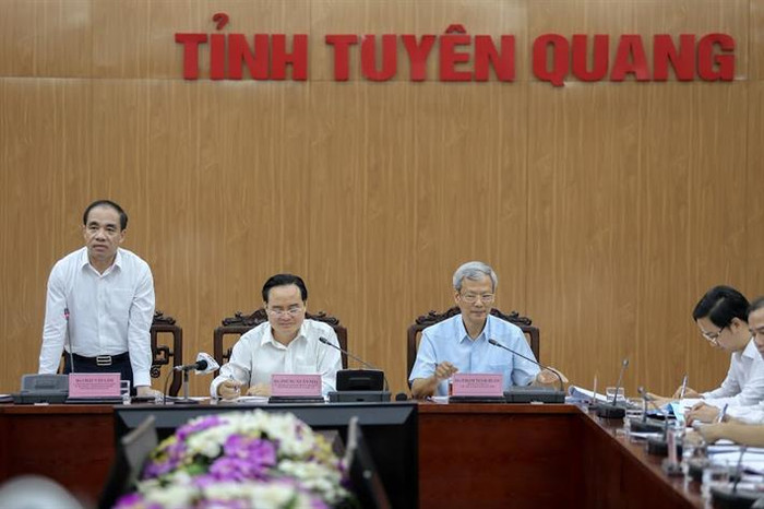 Bí thư Tỉnh ủy Tuyên Quang Chẩu Văn Lâm phát biểu tại buổi làm việc (ảnh: moet.gov.vn) Bí thư Tỉnh ủy Tuyên Quang Chẩu Văn Lâm phát biểu tại buổi làm việc (ảnh: moet.gov.vn)