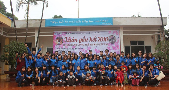 Hành trình “Xuân gắn kết 2016- Đồng hành cùng trẻ em khuyết tật” ảnh 1 Hành trình “Xuân gắn kết 2016- Đồng hành cùng trẻ em khuyết tật” ảnh 1
