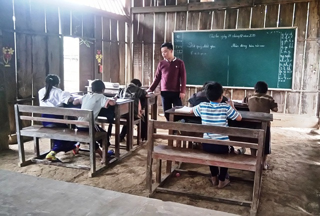 Mơ một phòng học vững chãi ảnh 2 Mơ một phòng học vững chãi ảnh 2