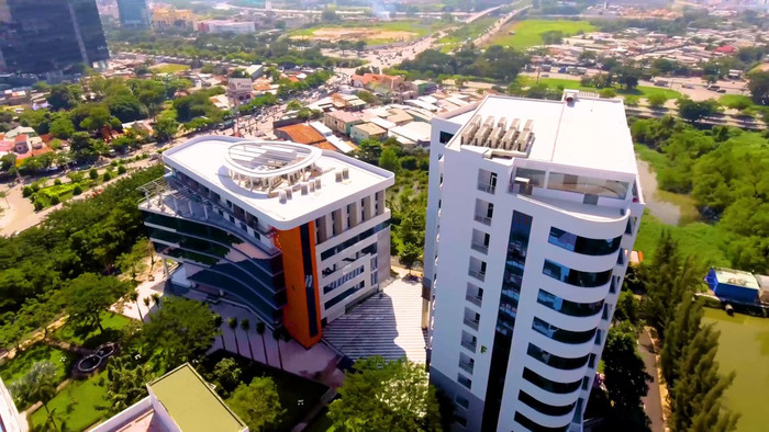 Trường Đại học Tôn Đức Thắng (ảnh: TDT) Trường Đại học Tôn Đức Thắng (ảnh: TDT)