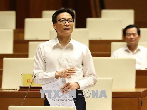 Phó Thủ tướng Vũ Đức Đam thông tin, trong số các nhóm ngành thì ngành dịch vụ xã hội và giáo viên có tỷ lệ ra trường thất nghiệp cao nhất (19%), sau đó là ngành môi trường, pháp luật (17%) - Ảnh: TTXVN Phó Thủ tướng Vũ Đức Đam thông tin, trong số các nhóm ngành thì ngành dịch vụ xã hội và giáo viên có tỷ lệ ra trường thất nghiệp cao nhất (19%), sau đó là ngành môi trường, pháp luật (17%) - Ảnh: TTXVN