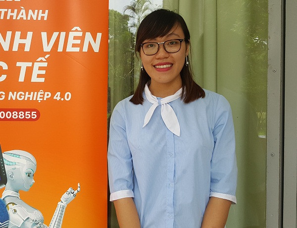 Gặp gỡ sinh viên làm thiết bị giúp người mặc hội chứng bất lực ngôn ngữ ảnh 1