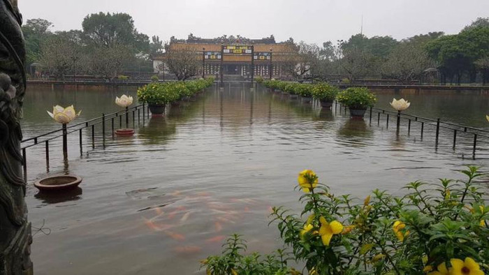 Cố đô Huế vừa phải hứng chịu đợt lũ lớn nhất trong vài năm qua.