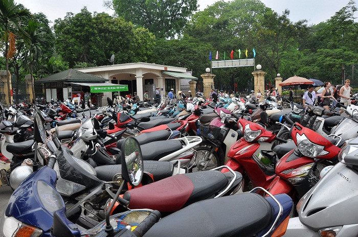 Hàng vạn du khách đổ về đây trong những ngày lễ. Hàng vạn du khách đổ về đây trong những ngày lễ.